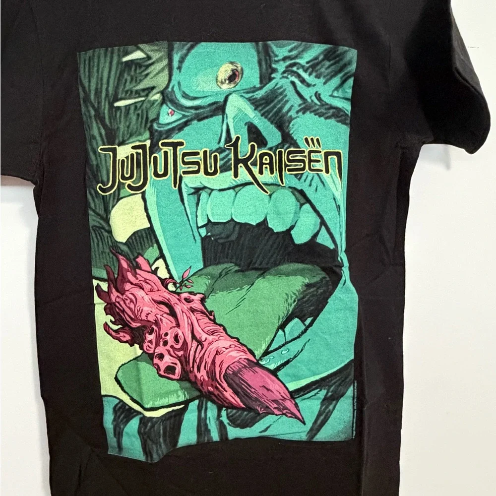 Jujutsu Kaisen Black Anime Graphic T-Shirt - Picture 2 of 10